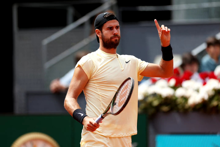 包含加拿大射击选手表现亮眼,奋力冲击前十的词条 包含加拿大射击选手表现亮眼,奋力冲击前十的词条