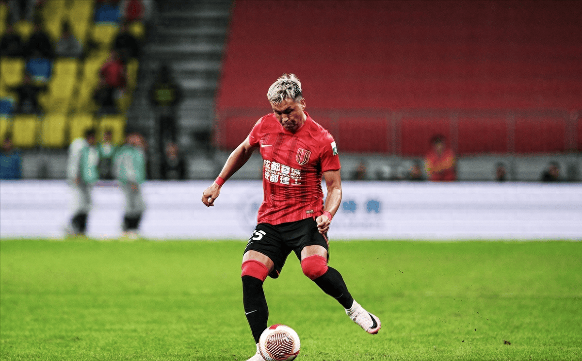 aoa体育体育网页版-上港队实现逆转，晋级淘汰赛