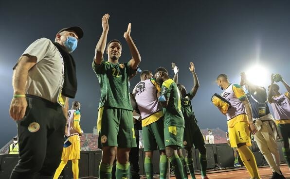 aoa体育体育网站-几内亚击败津巴布韦，男子篮球小组赛或者异军突起的简单介绍