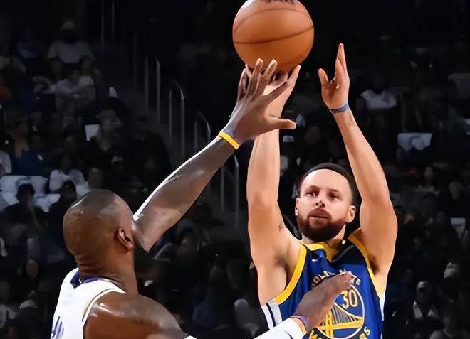 勇士大胜湖人取连胜赛,库里32分成最佳24号的简单介绍 勇士大胜湖人取连胜赛,库里32分成最佳24号的简单介绍