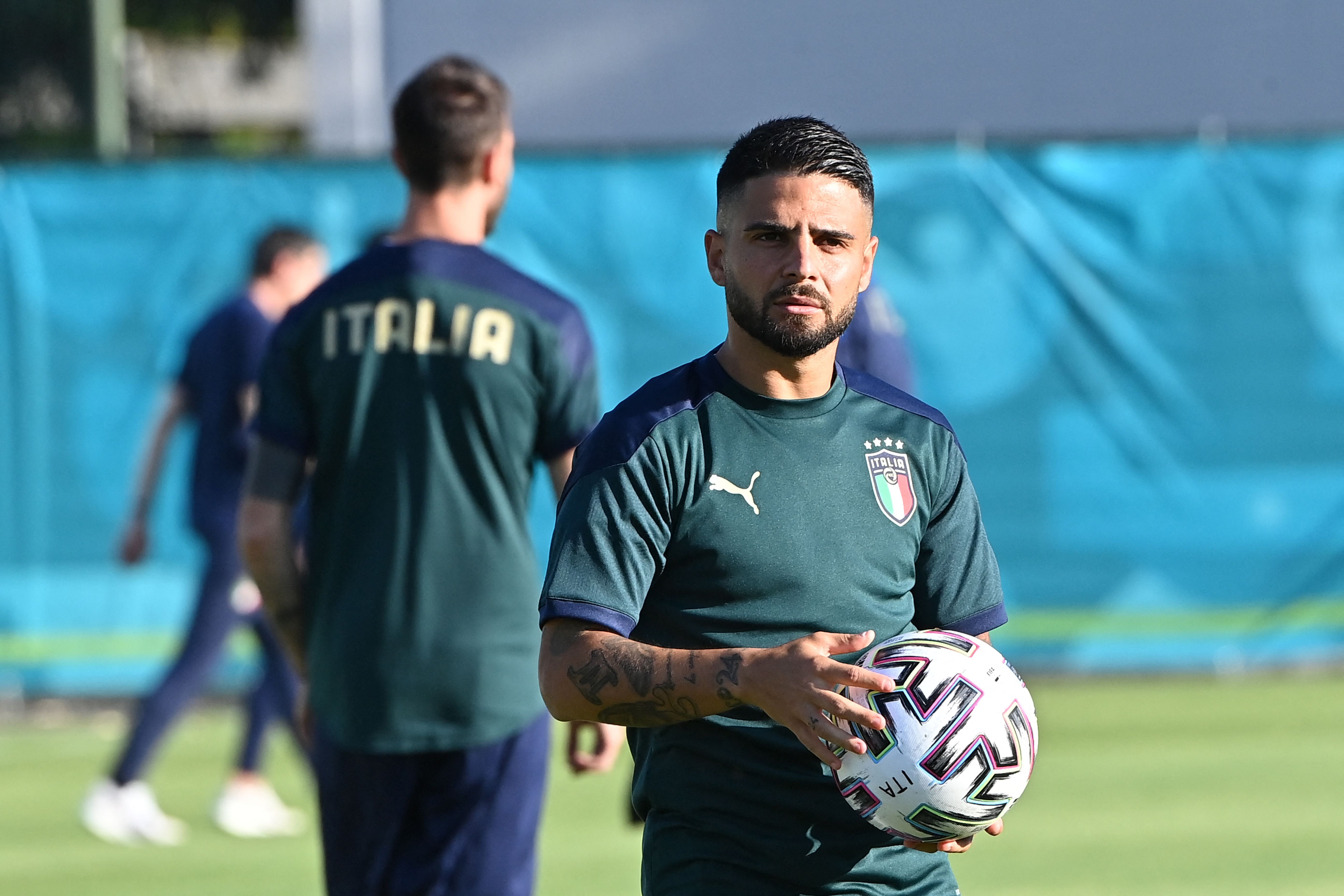 雄狮两战全胜，新秀风光表现令人惊叹的简单介绍